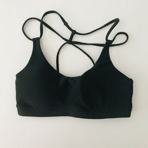 Under Armour XS Sports Bra Black Strapped Back